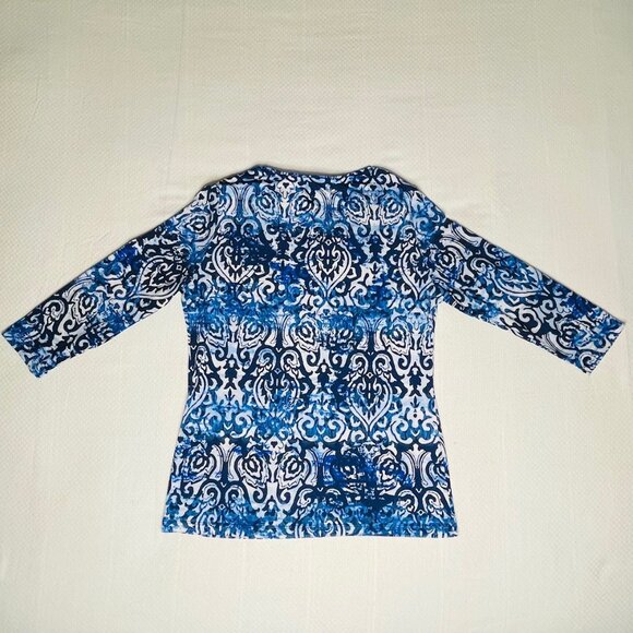 Alia Blue & White Patterned 3/4 Sleeve Top – Size XS - Picture 3 of 10